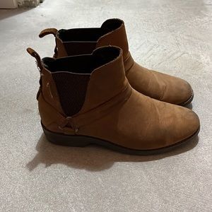Teva waterproof boots
